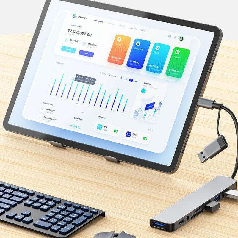 Nebula Link Pro: 8-in-1 Universal Hub & Card Reader