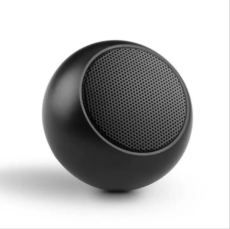 Nebula Pulse: Portable Metal Surround Speaker