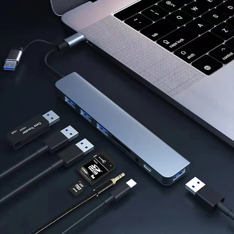 Nebula Link Pro: 8-in-1 Universal Hub & Card Reader